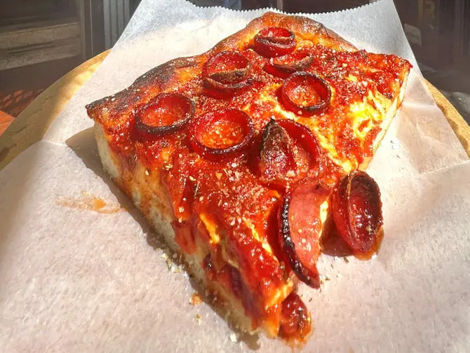 La mejor pizza de Nueva York - Prince Street Pizza